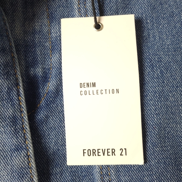 NWT Forever 21 Denim Belted Mini Skirt - Picture 9 of 10